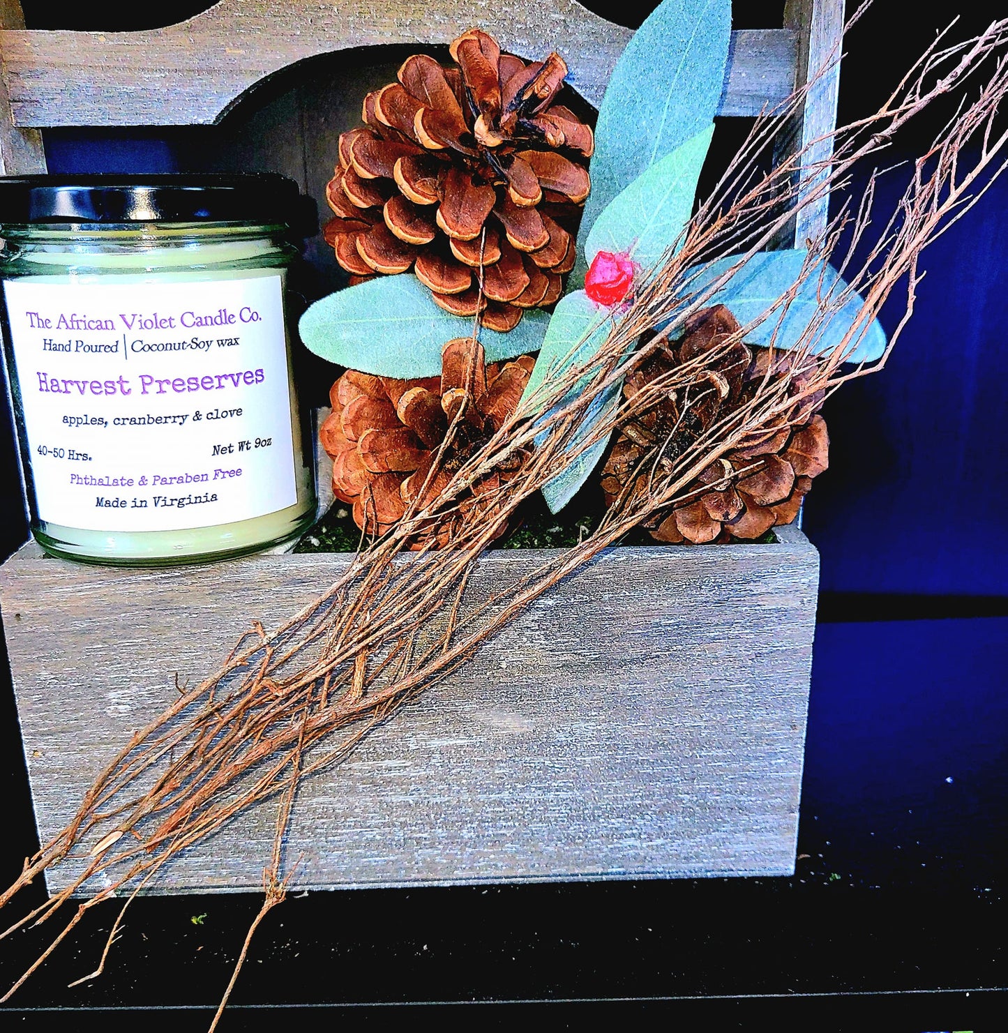 Cranberry Apple Marmalade is a luscious blend of tart cranberries, juicy apples, and spice. A fragrance oil infused with all natural essential oils including orange oil. Notes Top: Orange Peel, Apple Middle: Cranberry, Sugar, Cinnamon Base: Clove, Wood Ingredients: Coconut-Soy Wax (U.S. Grown, Renewable, Sustainable Materials), Cotton Wick (Lead & Zinc Free, Natural Wax Coating) Burn Time: 40 – 50 Hrs.